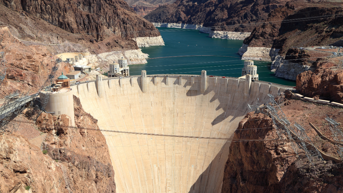 Hoover Dam Approaches a Hydropower Cliff