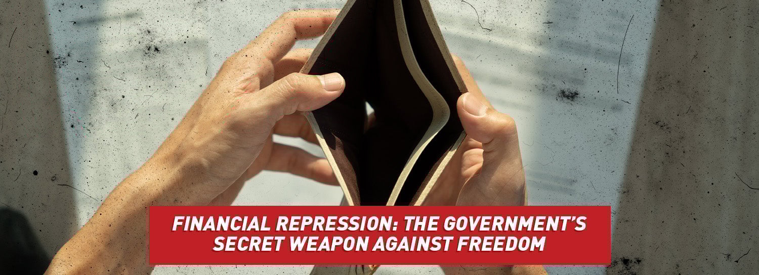 Hands opening an empty wallet.