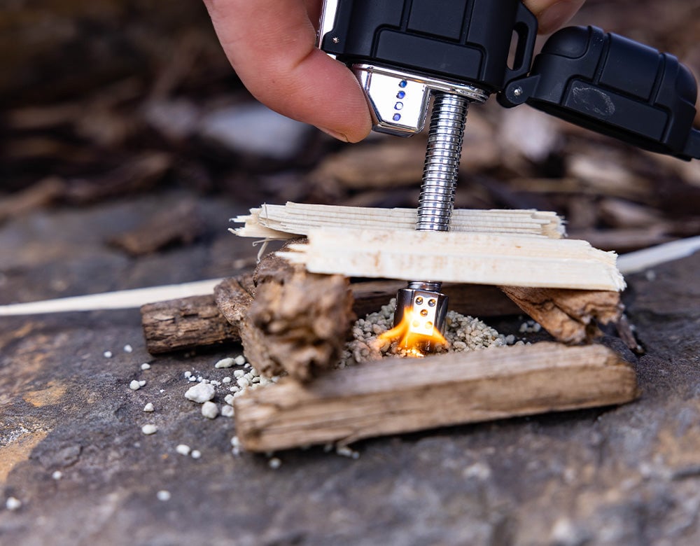 Pocket Plasma lighter lighting wood with extendable neck